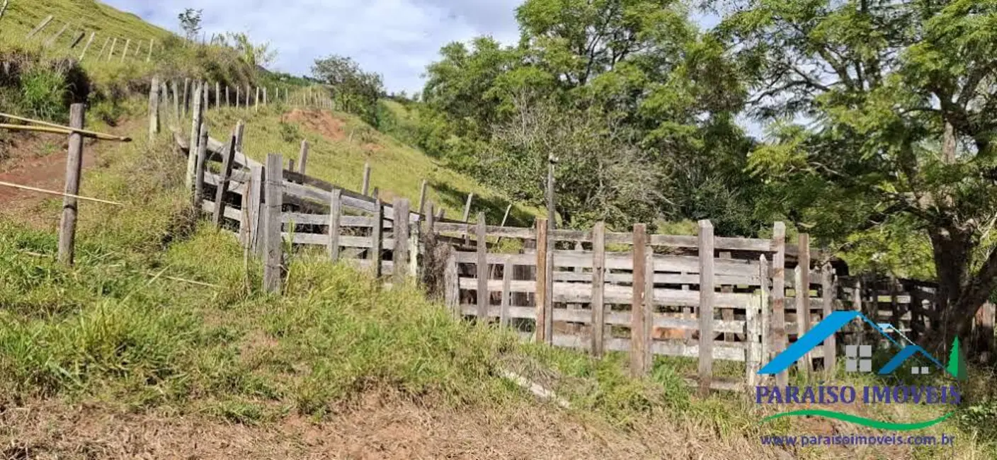 Chácara à venda, 26m2 em Centro, Paraisopolis - MG - imagem 4 Foto 4 de Chácara à venda, 26m2 em Centro, Paraisopolis - MG