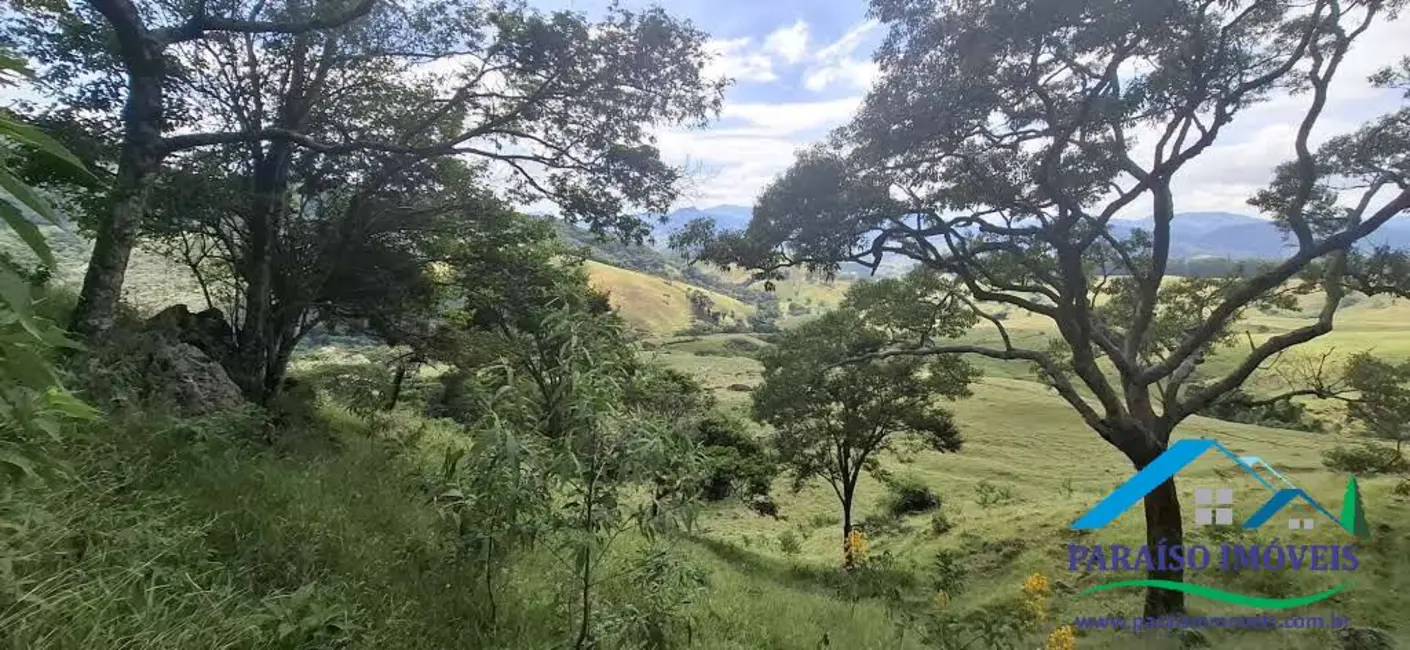 Foto 2 de Chácara à venda, 26m2 em Centro, Paraisopolis - MG