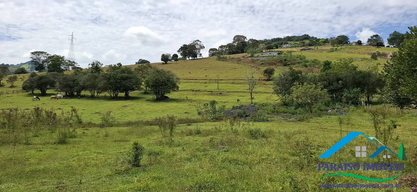 Chácara à venda, 9900m2 em Centro, Paraisopolis - MG - imagem 4 Foto 4 de Chácara à venda, 9900m2 em Centro, Paraisopolis - MG