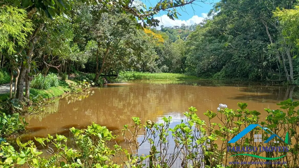 Foto 2 de Casa com 4 quartos à venda, 596m2 em Centro, Santo Antonio Do Pinhal - SP
