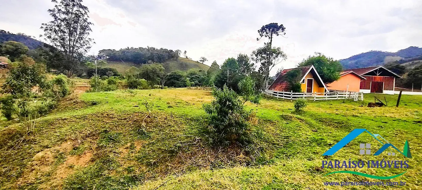 Foto 4 de Chácara com 2 quartos à venda, 250m2 em Centro, Goncalves - MG