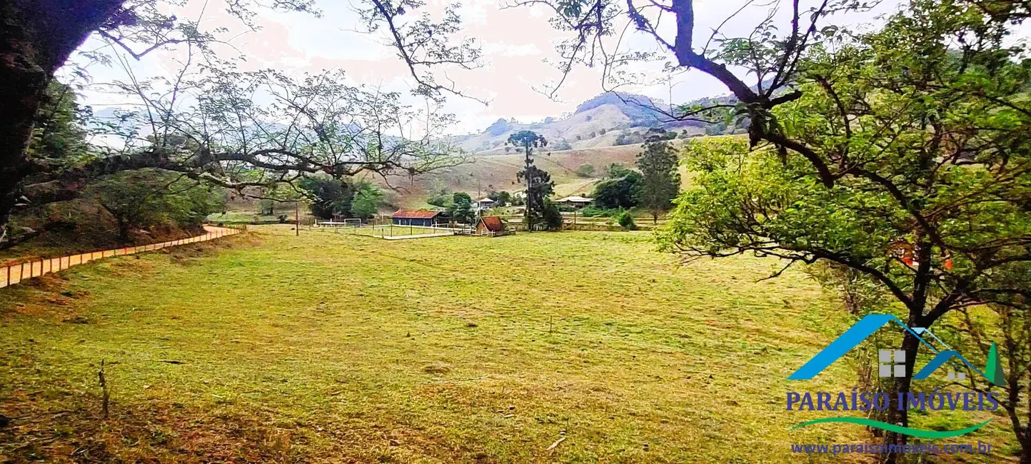 Foto 6 de Chácara com 2 quartos à venda, 250m2 em Centro, Goncalves - MG