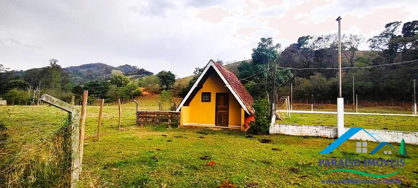 Foto 2 de Chácara com 2 quartos à venda, 250m2 em Centro, Goncalves - MG
