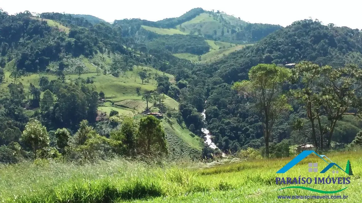 Casa com 2 quartos à venda, 183m2 em Centro, Goncalves - MG - imagem 8 Foto 8 de Casa com 2 quartos à venda, 183m2 em Centro, Goncalves - MG