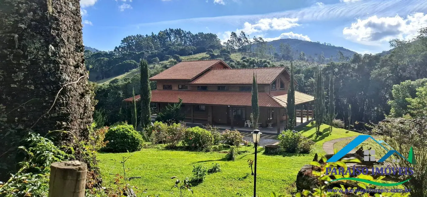 Casa com 2 quartos à venda, 1000m2 em Centro, Paraisopolis - MG - imagem 5 Foto 5 de Casa com 2 quartos à venda, 1000m2 em Centro, Paraisopolis - MG