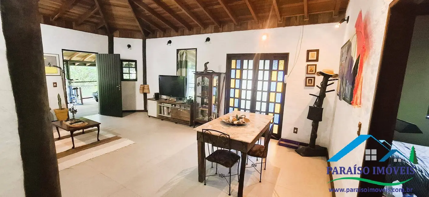 Casa à venda, 170m2 em Centro, Goncalves - MG - imagem 4 Foto 4 de Casa à venda, 170m2 em Centro, Goncalves - MG