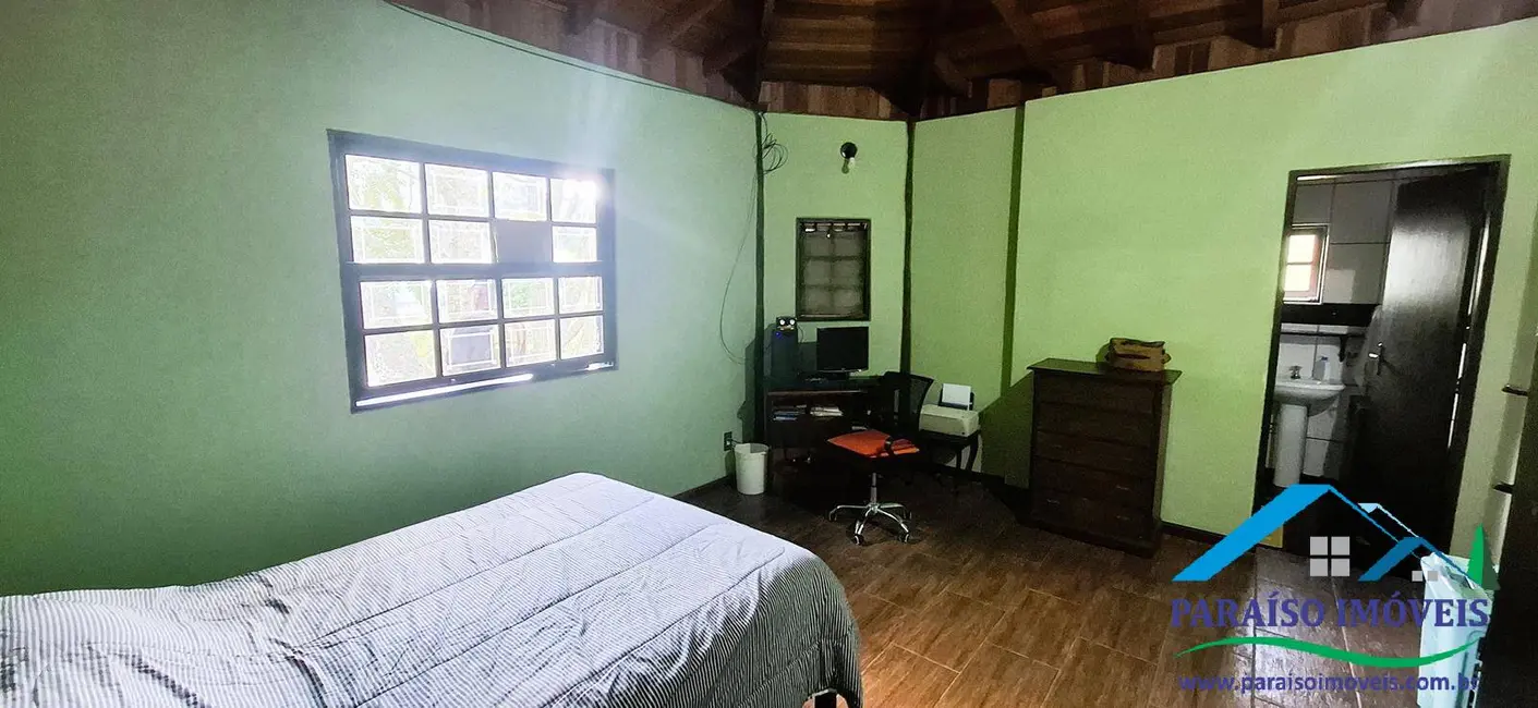 Casa à venda, 170m2 em Centro, Goncalves - MG - imagem 7 Foto 7 de Casa à venda, 170m2 em Centro, Goncalves - MG