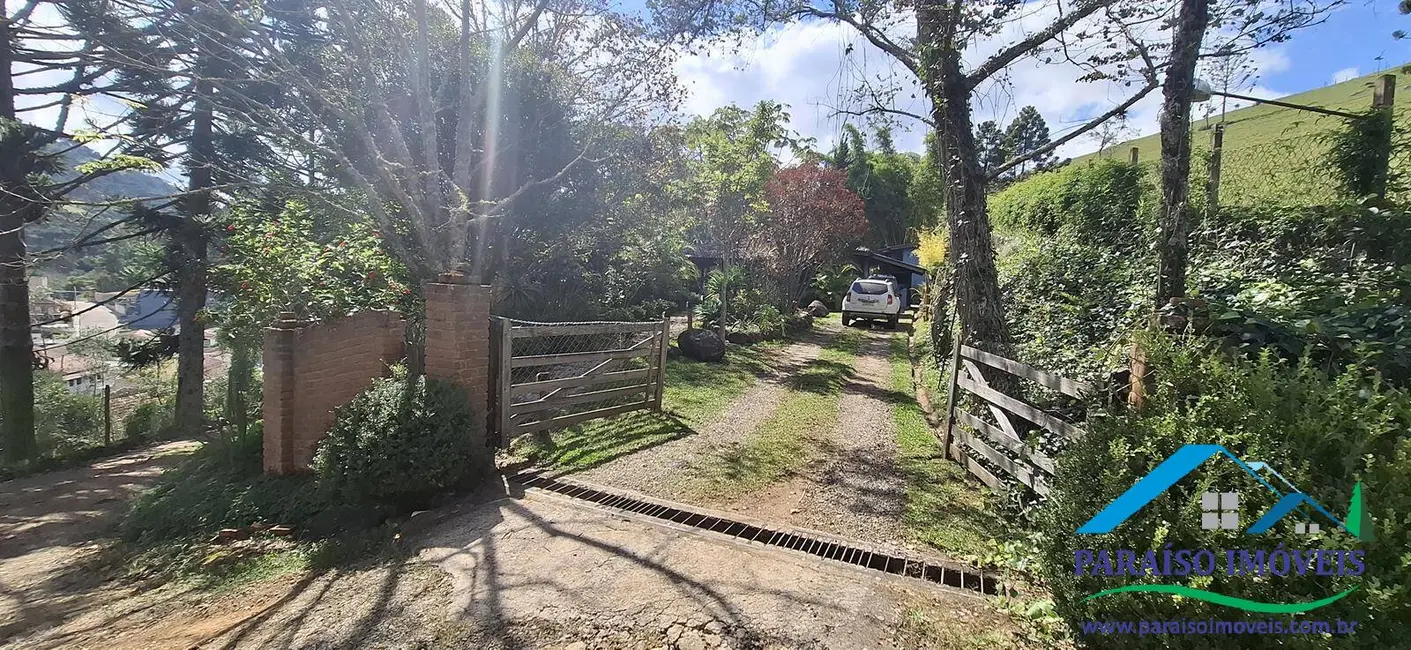 Foto 30 de Casa à venda, 170m2 em Centro, Goncalves - MG