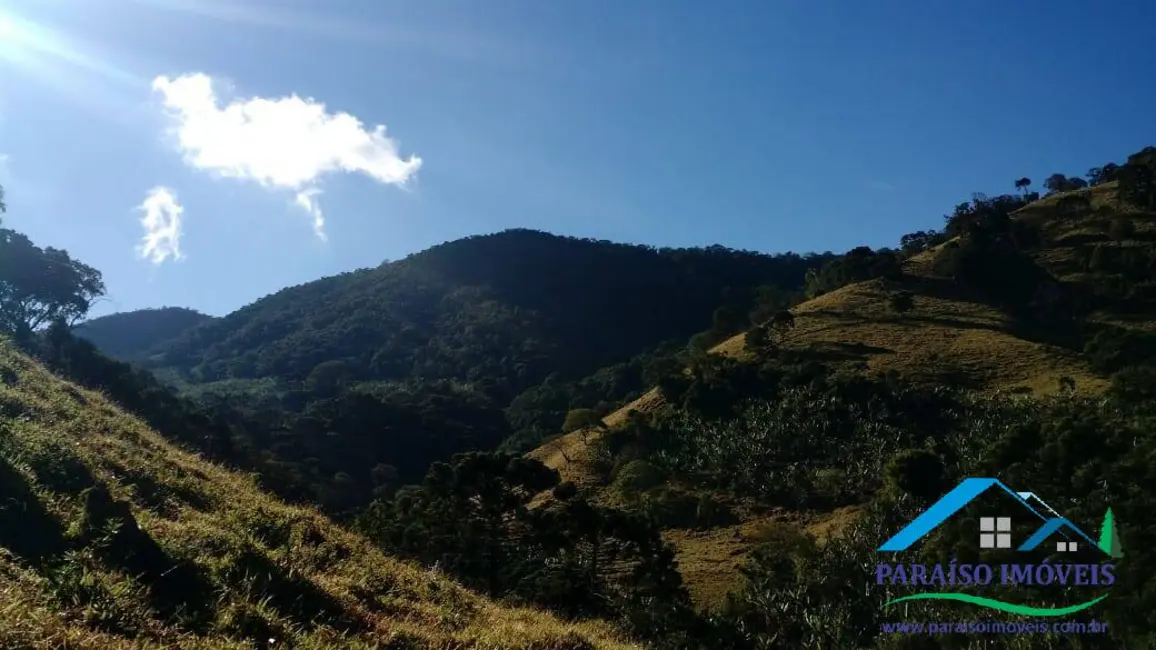 Foto 3 de Chácara à venda, 35m2 em Centro, Brasopolis - MG