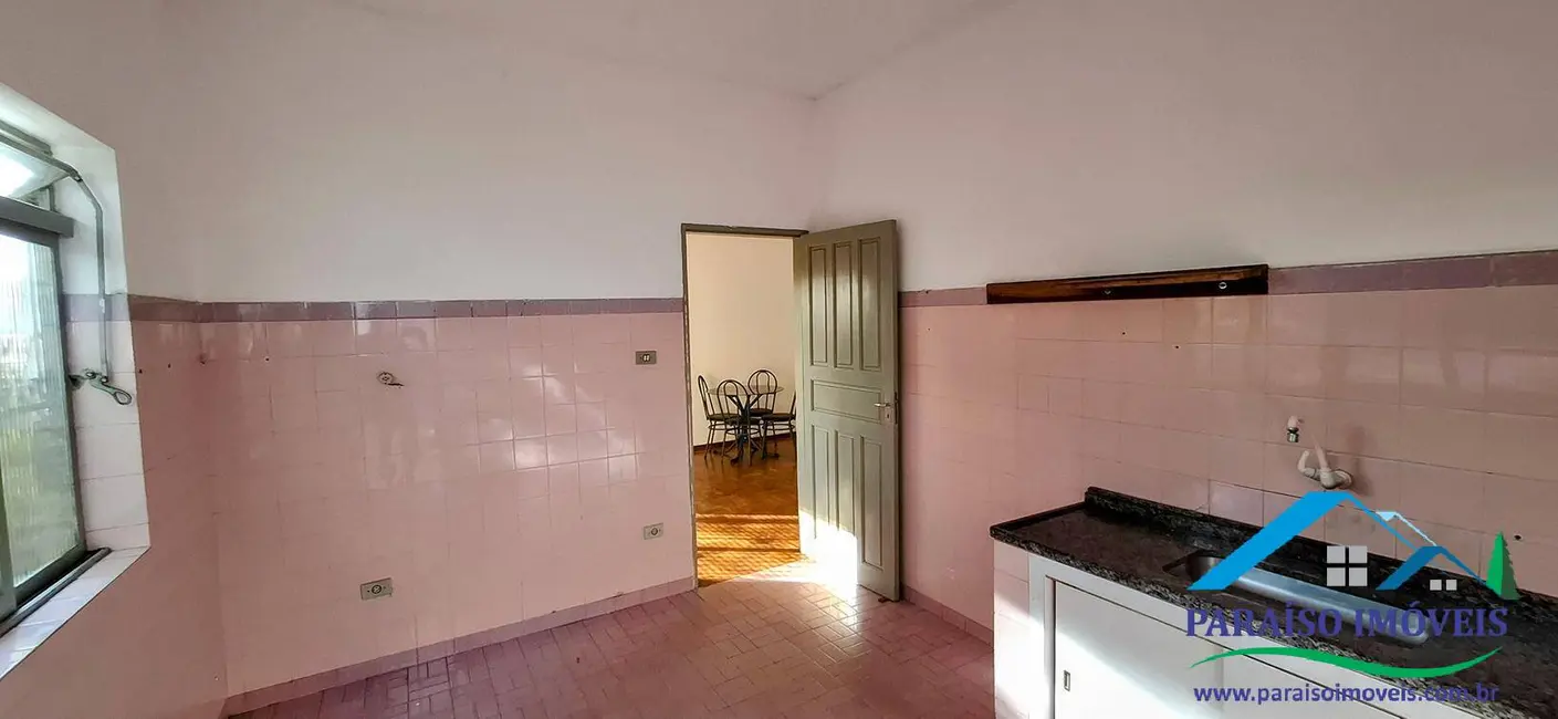 Casa com 5 quartos à venda, 153m2 em Centro, Paraisopolis - MG - imagem 4 Foto 4 de Casa com 5 quartos à venda, 153m2 em Centro, Paraisopolis - MG