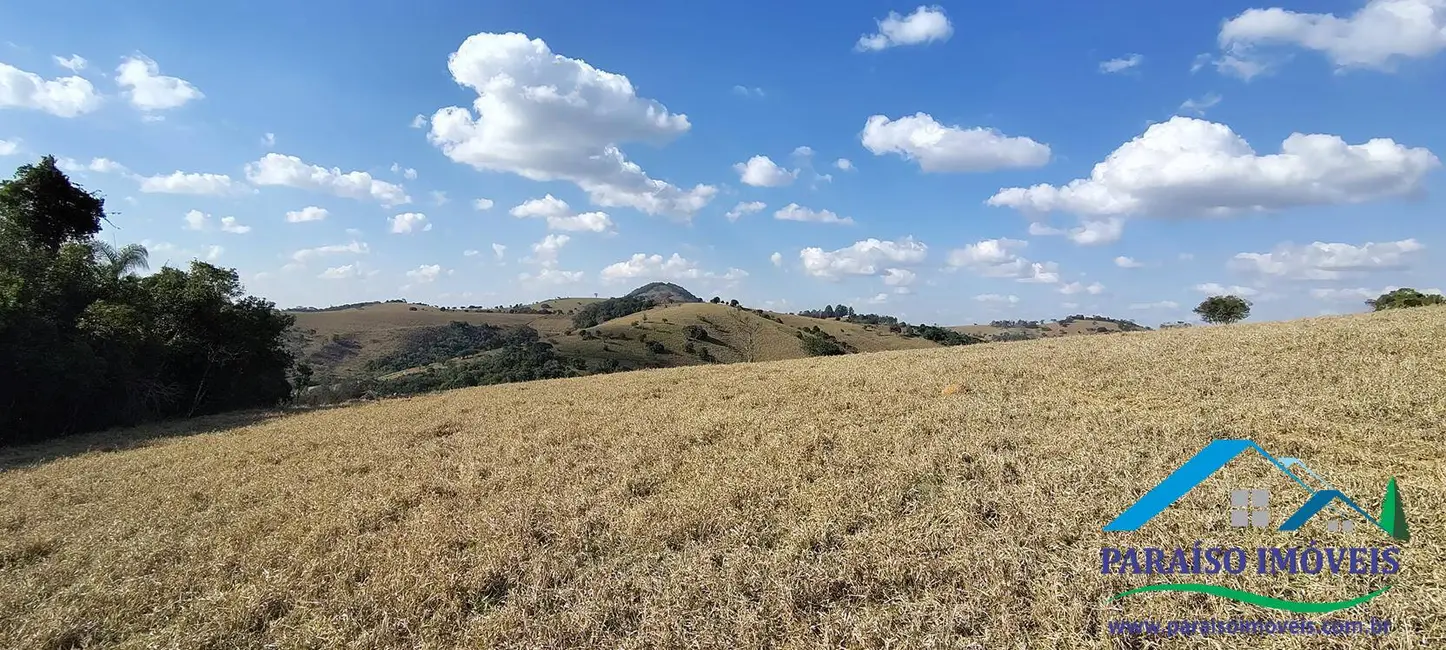 Chácara à venda, 16m2 em Centro, Paraisopolis - MG - imagem 12 Foto 12 de Chácara à venda, 16m2 em Centro, Paraisopolis - MG