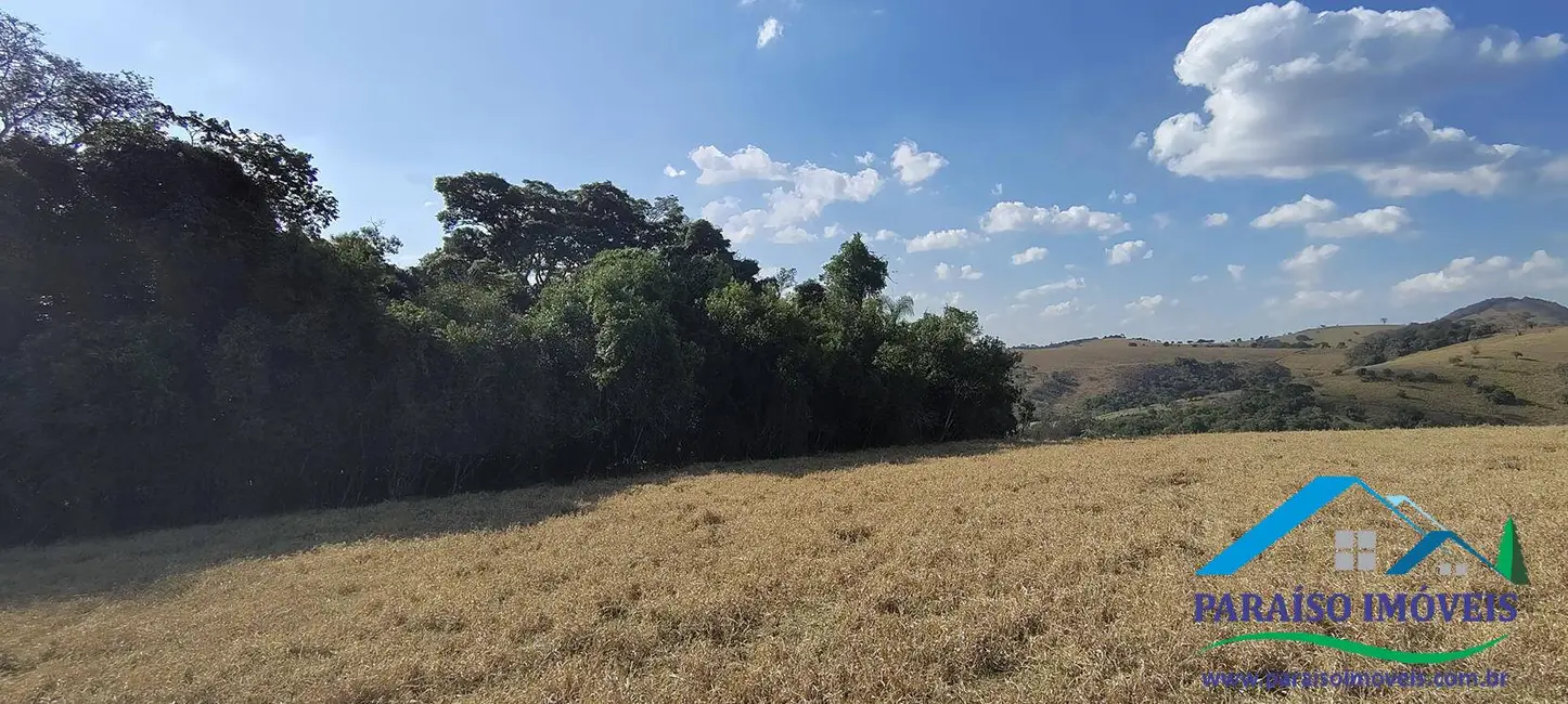 Chácara à venda, 16m2 em Centro, Paraisopolis - MG - imagem 11 Foto 11 de Chácara à venda, 16m2 em Centro, Paraisopolis - MG