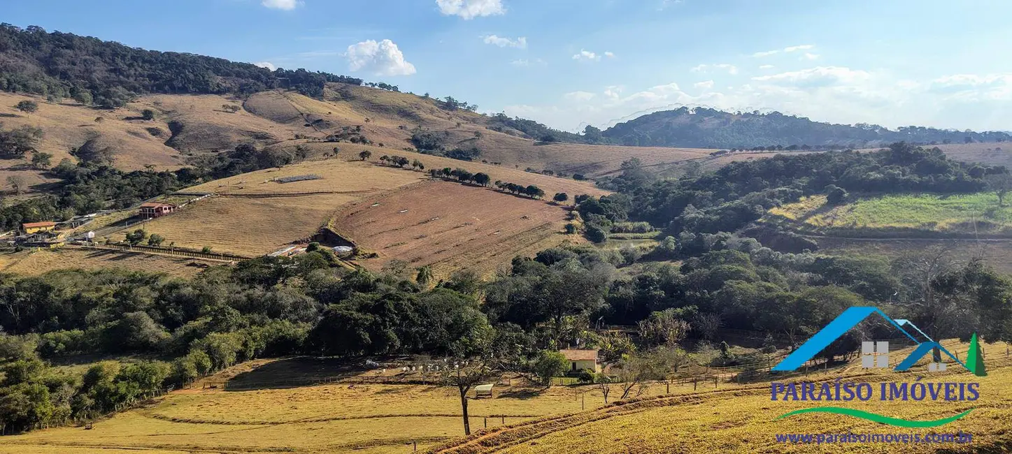 Chácara à venda, 16m2 em Centro, Paraisopolis - MG - imagem 31 Foto 31 de Chácara à venda, 16m2 em Centro, Paraisopolis - MG
