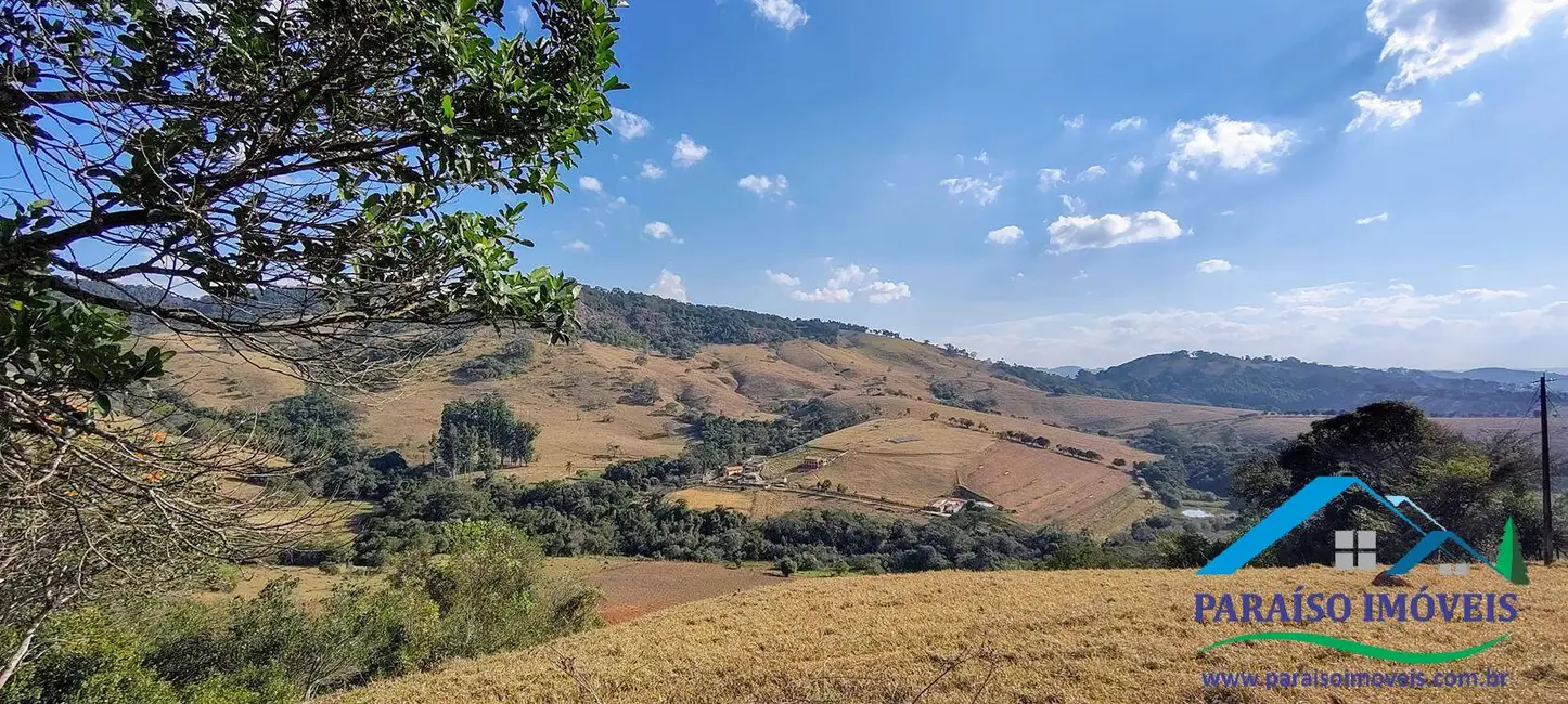 Chácara à venda, 16m2 em Centro, Paraisopolis - MG - imagem 4 Foto 4 de Chácara à venda, 16m2 em Centro, Paraisopolis - MG