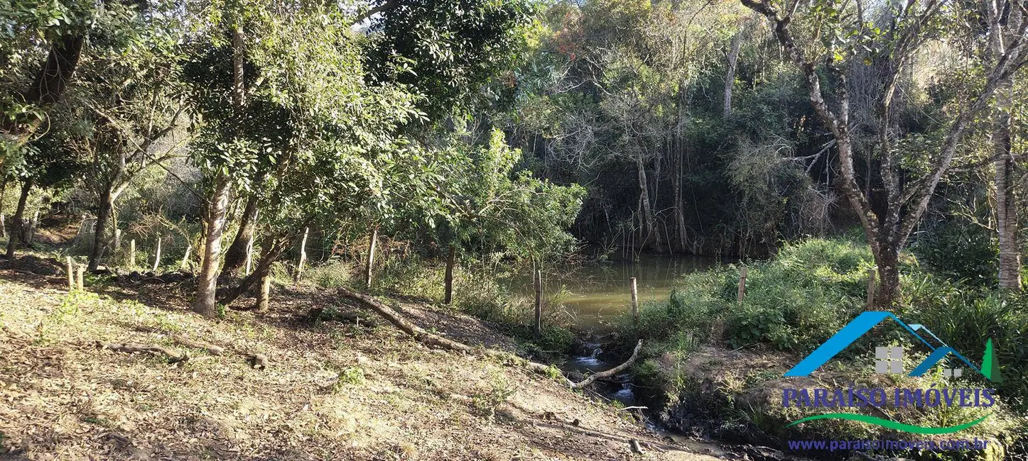 Chácara à venda, 16m2 em Centro, Paraisopolis - MG - imagem 41 Foto 41 de Chácara à venda, 16m2 em Centro, Paraisopolis - MG