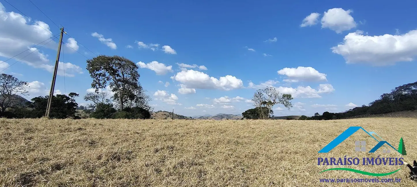 Chácara à venda, 16m2 em Centro, Paraisopolis - MG - imagem 23 Foto 23 de Chácara à venda, 16m2 em Centro, Paraisopolis - MG