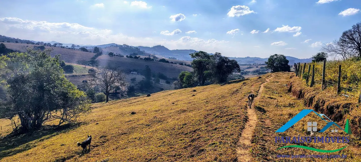 Chácara à venda, 16m2 em Centro, Paraisopolis - MG - imagem 32 Foto 32 de Chácara à venda, 16m2 em Centro, Paraisopolis - MG