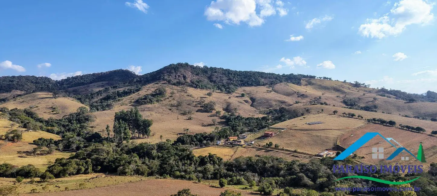 Chácara à venda, 16m2 em Centro, Paraisopolis - MG - imagem 27 Foto 27 de Chácara à venda, 16m2 em Centro, Paraisopolis - MG