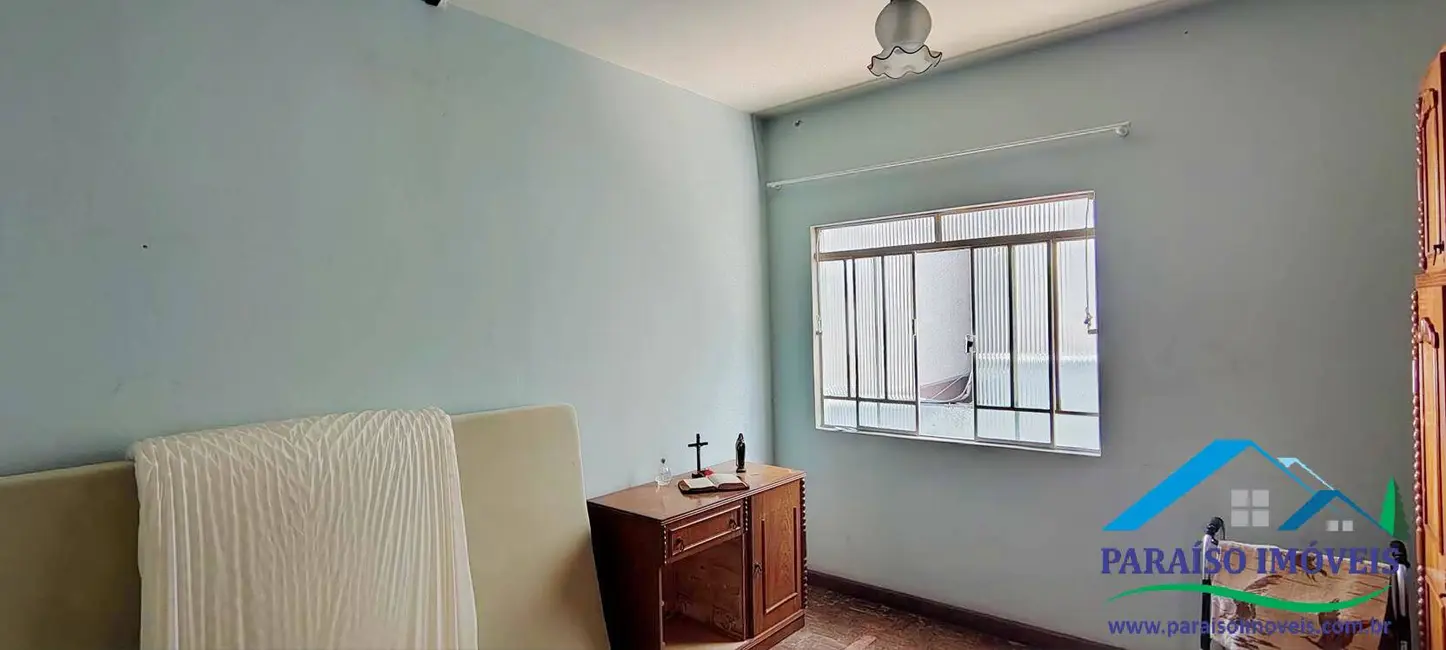 Casa com 4 quartos à venda, 160m2 em Centro, Paraisopolis - MG - imagem 5 Foto 5 de Casa com 4 quartos à venda, 160m2 em Centro, Paraisopolis - MG