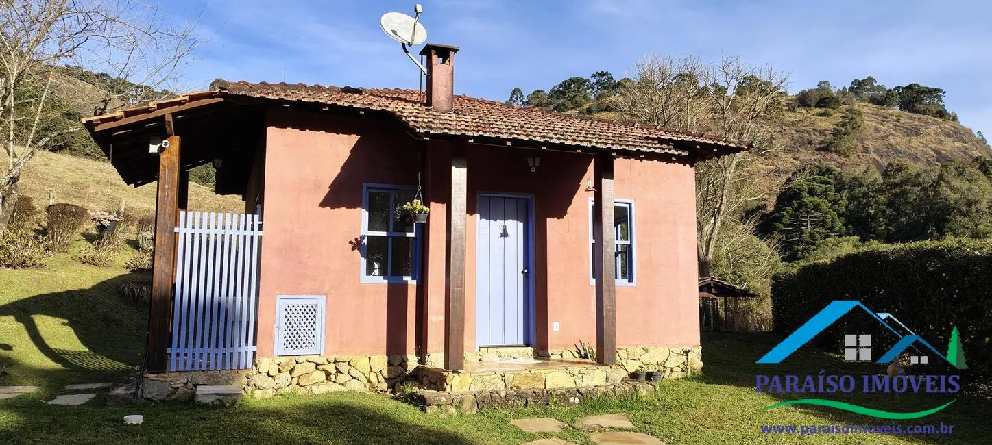 Casa com 2 quartos à venda em Centro, Goncalves - MG - imagem 9 Foto 9 de Casa com 2 quartos à venda em Centro, Goncalves - MG