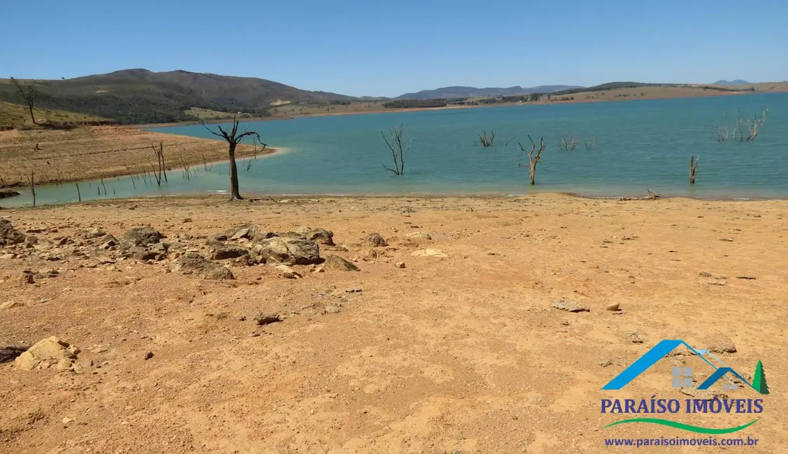 Foto 66 de Chácara à venda, 1238m2 em Centro, Guape - MG