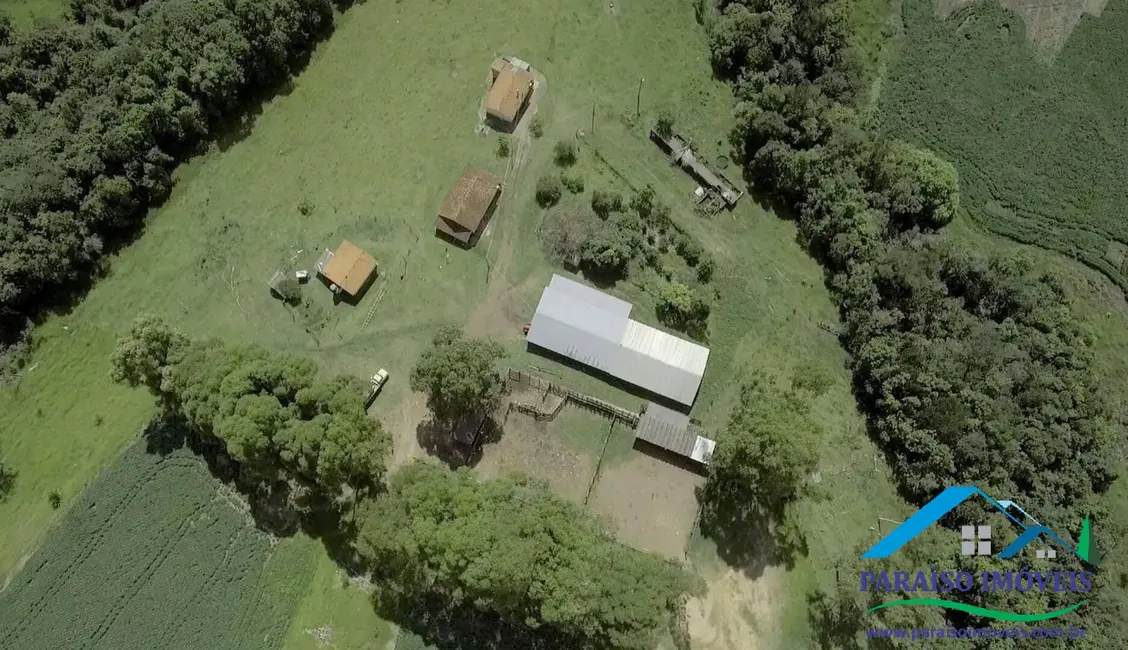 Foto 11 de Chácara à venda, 1238m2 em Centro, Guape - MG