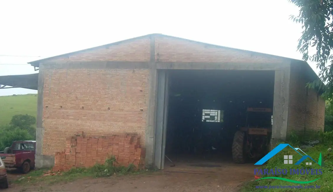 Foto 17 de Chácara à venda, 1238m2 em Centro, Guape - MG