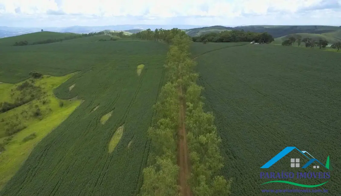 Foto 21 de Chácara à venda, 1238m2 em Centro, Guape - MG