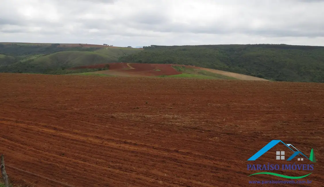 Foto 26 de Chácara à venda, 1238m2 em Centro, Guape - MG