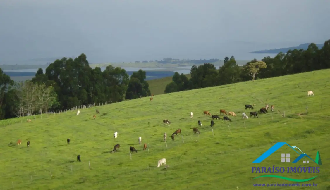 Chácara à venda, 1238m2 em Centro, Guape - MG - imagem 6 Foto 6 de Chácara à venda, 1238m2 em Centro, Guape - MG