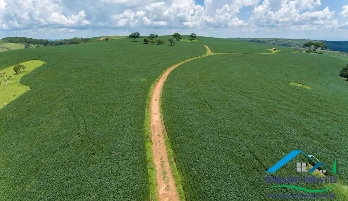 Foto 20 de Chácara à venda, 1238m2 em Centro, Guape - MG