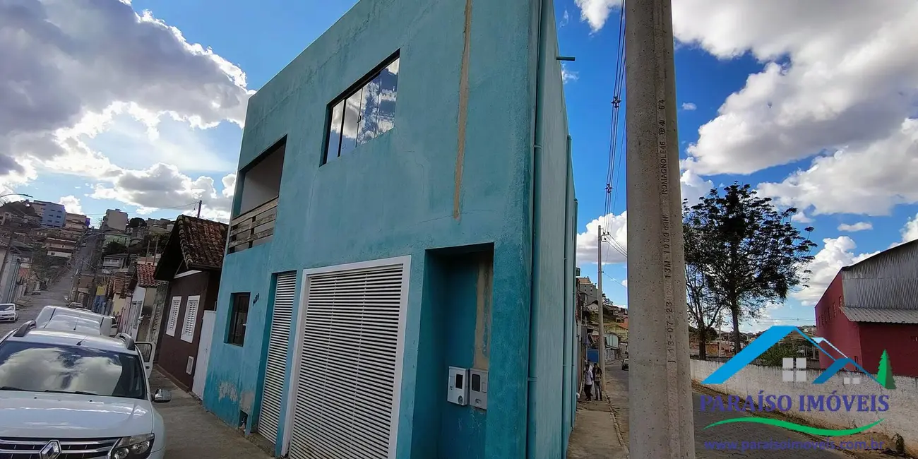 Casa com 3 quartos à venda em Centro, Paraisopolis - MG - imagem 2 Foto 2 de Casa com 3 quartos à venda em Centro, Paraisopolis - MG