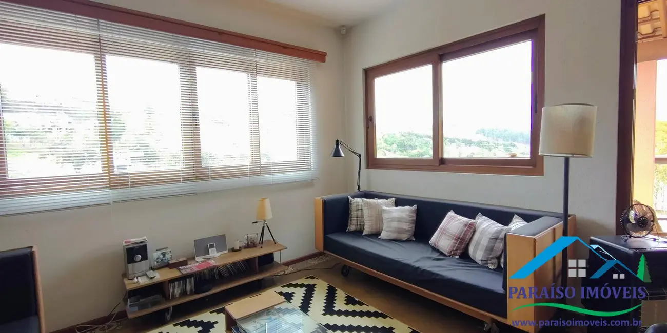 Casa com 3 quartos à venda, 350m2 em Centro, Paraisopolis - MG - imagem 5 Foto 5 de Casa com 3 quartos à venda, 350m2 em Centro, Paraisopolis - MG