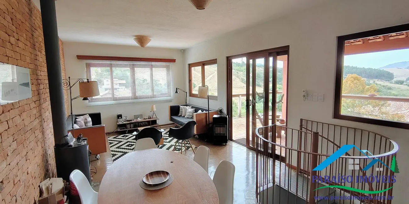 Casa com 3 quartos à venda, 350m2 em Centro, Paraisopolis - MG - imagem 6 Foto 6 de Casa com 3 quartos à venda, 350m2 em Centro, Paraisopolis - MG