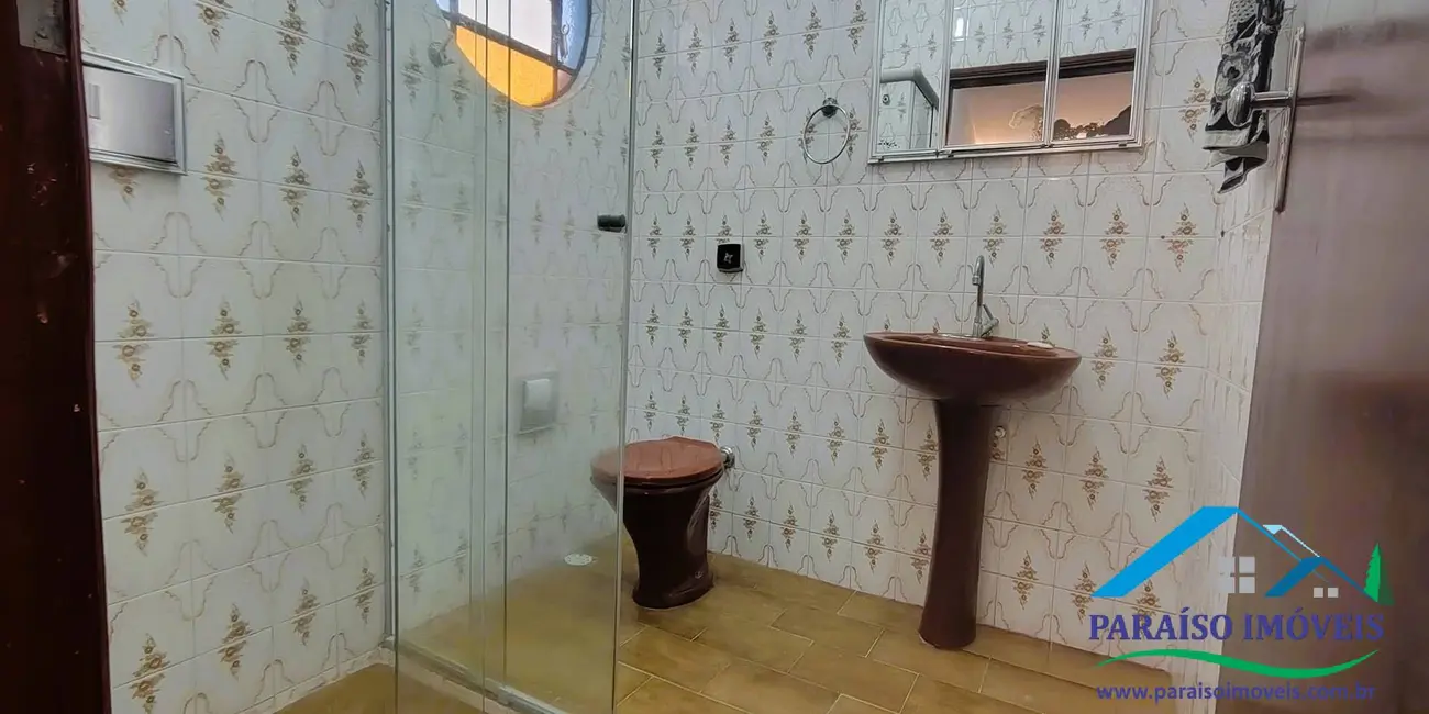 Casa com 3 quartos à venda em Centro, Paraisopolis - MG - imagem 9 Foto 9 de Casa com 3 quartos à venda em Centro, Paraisopolis - MG