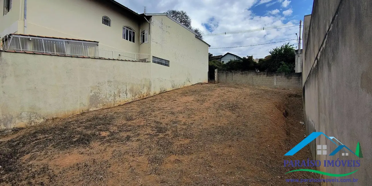 Terreno / Lote à venda, 300m2 em Centro, Paraisopolis - MG - imagem 3 Foto 3 de Terreno / Lote à venda, 300m2 em Centro, Paraisopolis - MG