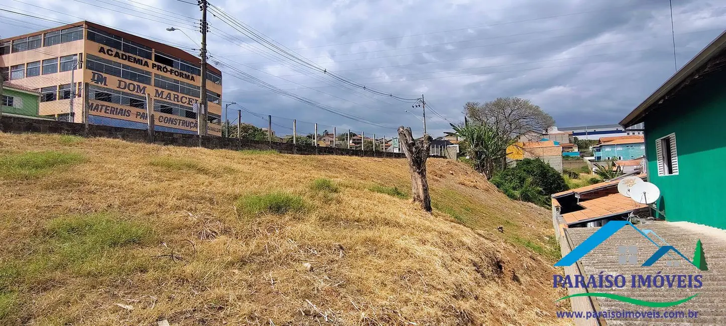 Foto 9 de Terreno / Lote para alugar, 885m2 em Centro, Paraisopolis - MG