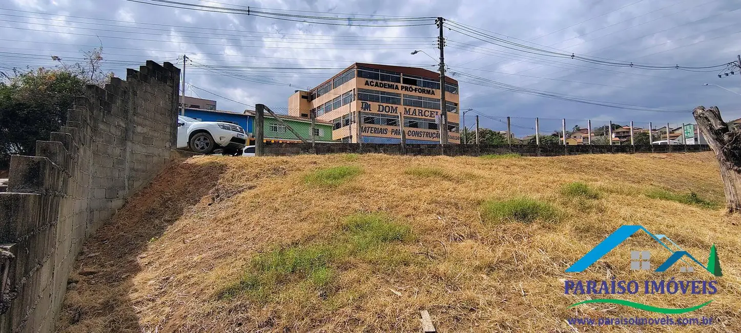 Foto 7 de Terreno / Lote para alugar, 885m2 em Centro, Paraisopolis - MG