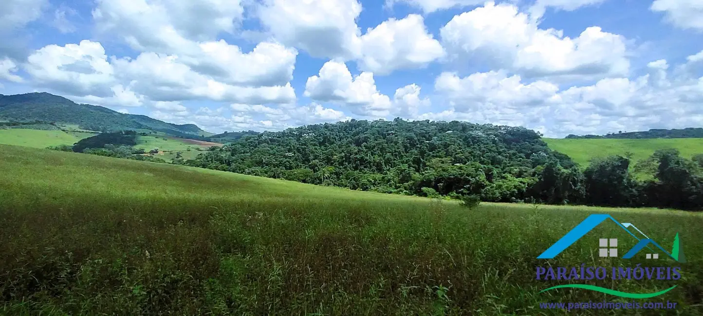Foto 11 de Chácara à venda, 9m2 em Centro, Brasopolis - MG