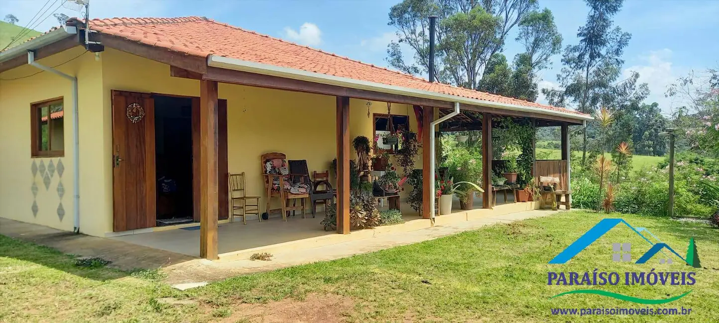 Chácara com 3 quartos à venda, 24000m2 em Centro, Paraisopolis - MG - imagem 1 Foto 1 de Chácara com 3 quartos à venda, 24000m2 em Centro, Paraisopolis - MG