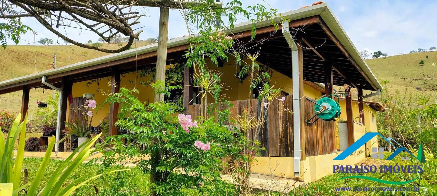 Chácara com 3 quartos à venda, 24000m2 em Centro, Paraisopolis - MG - imagem 3 Foto 3 de Chácara com 3 quartos à venda, 24000m2 em Centro, Paraisopolis - MG