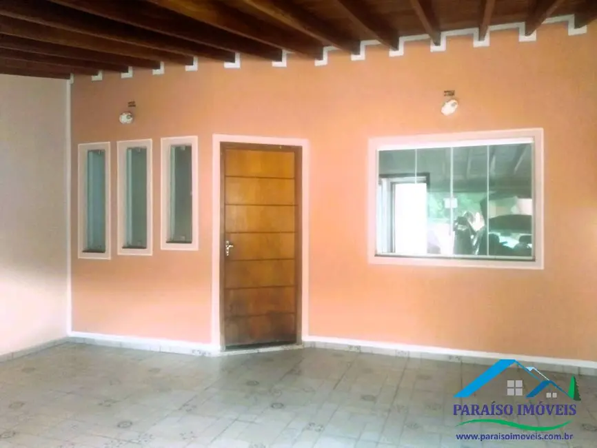 Casa com 2 quartos à venda, 150m2 em Centro, Paraisopolis - MG - imagem 2 Foto 2 de Casa com 2 quartos à venda, 150m2 em Centro, Paraisopolis - MG