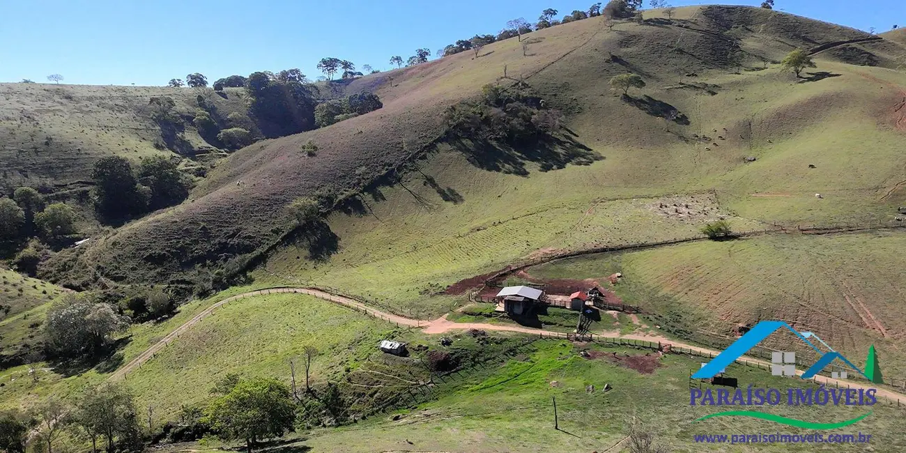 Fazenda / Haras com 3 quartos à venda, 82m2 em Centro, Paraisopolis - MG - imagem 9 Foto 9 de Fazenda / Haras com 3 quartos à venda, 82m2 em Centro, Paraisopolis - MG