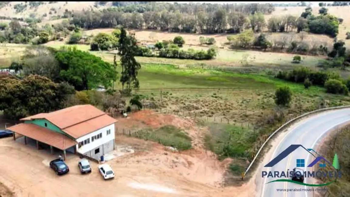 Sala Comercial à venda, 3000m2 em Centro, Paraisopolis - MG - imagem 4 Foto 4 de Sala Comercial à venda, 3000m2 em Centro, Paraisopolis - MG