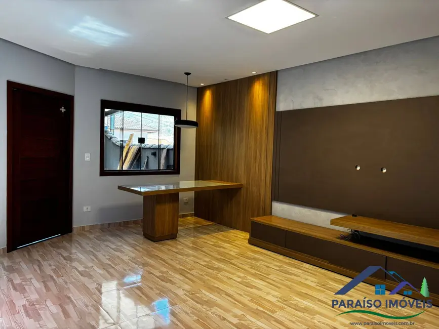 Foto 4 de Casa com 3 quartos à venda, 170m2 em Centro, Paraisopolis - MG