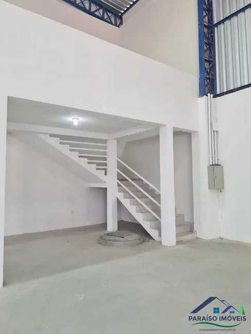 Foto 11 de Armazém / Galpão para alugar, 720m2 em Centro, Paraisopolis - MG