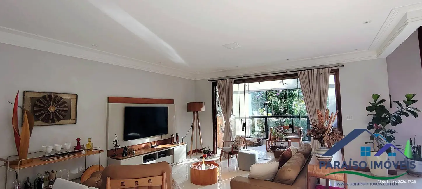 Foto 3 de Casa com 3 quartos à venda, 780m2 em Centro, Paraisopolis - MG