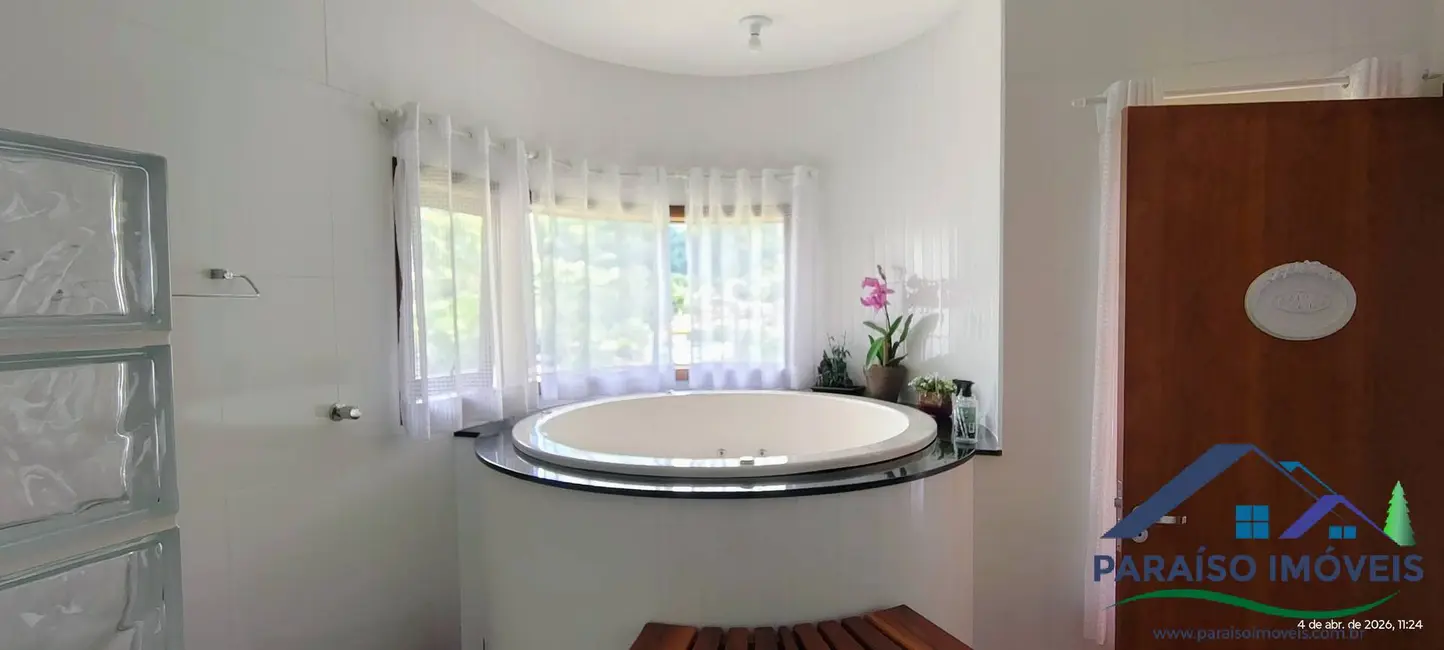 Foto 2 de Casa à venda, 320m2 em Paraisopolis - MG
