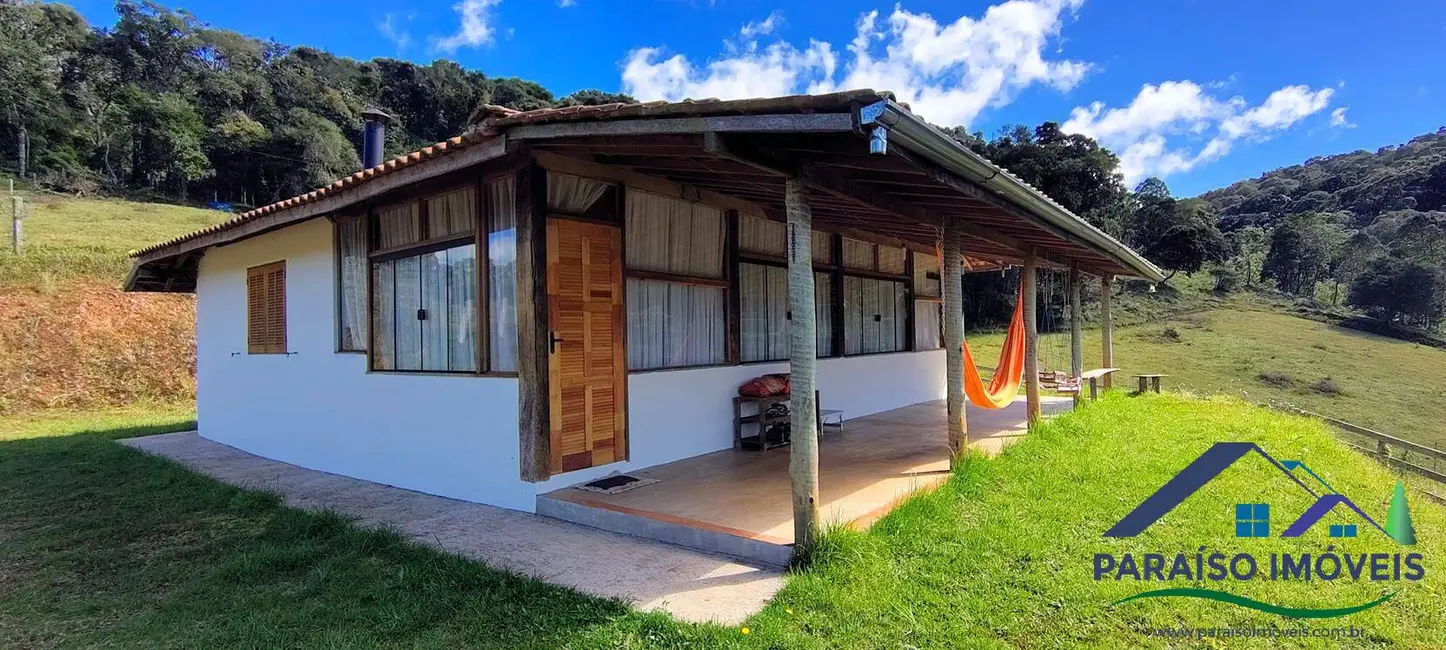 Foto 2 de Chácara com 2 quartos à venda, 90m2 em Centro, Goncalves - MG