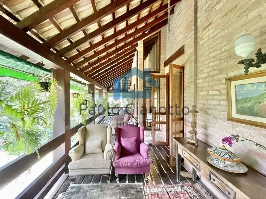 Casa de Condomínio com 3 quartos à venda, 364m2 em Chácara Santa Lúcia dos Ypes, Carapicuiba - SP - imagem 8 Foto 8 de Casa de Condomínio com 3 quartos à venda, 364m2 em Chácara Santa Lúcia dos Ypes, Carapicuiba - SP